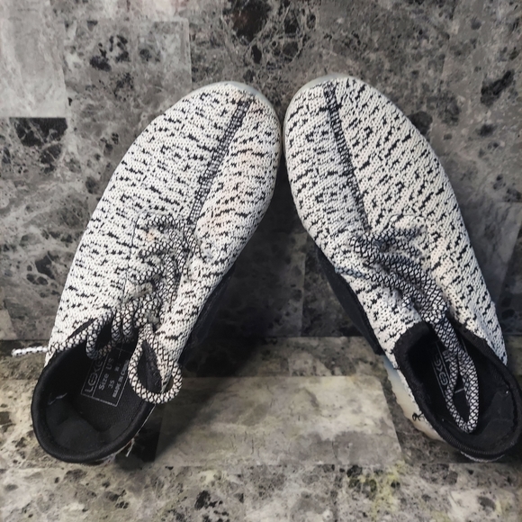 Ledkers Black And White Sneakers Women's 5. - Picture 7 of 7